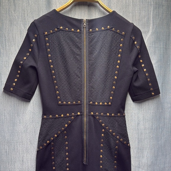 🏴 BCBGMaxAzria Mini Dress with Crew Neck size XS - Picture 9 of 11